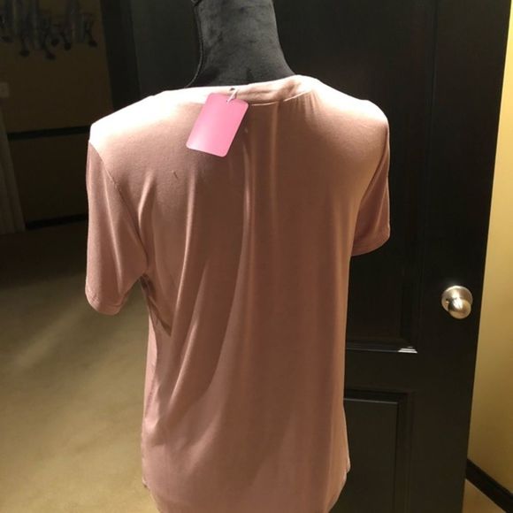 NWT Mauve Colored Strap Tee Shirt PRICE IS… - Picture 5 of 6